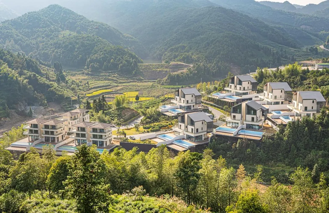 La Villa By La Montagne-1